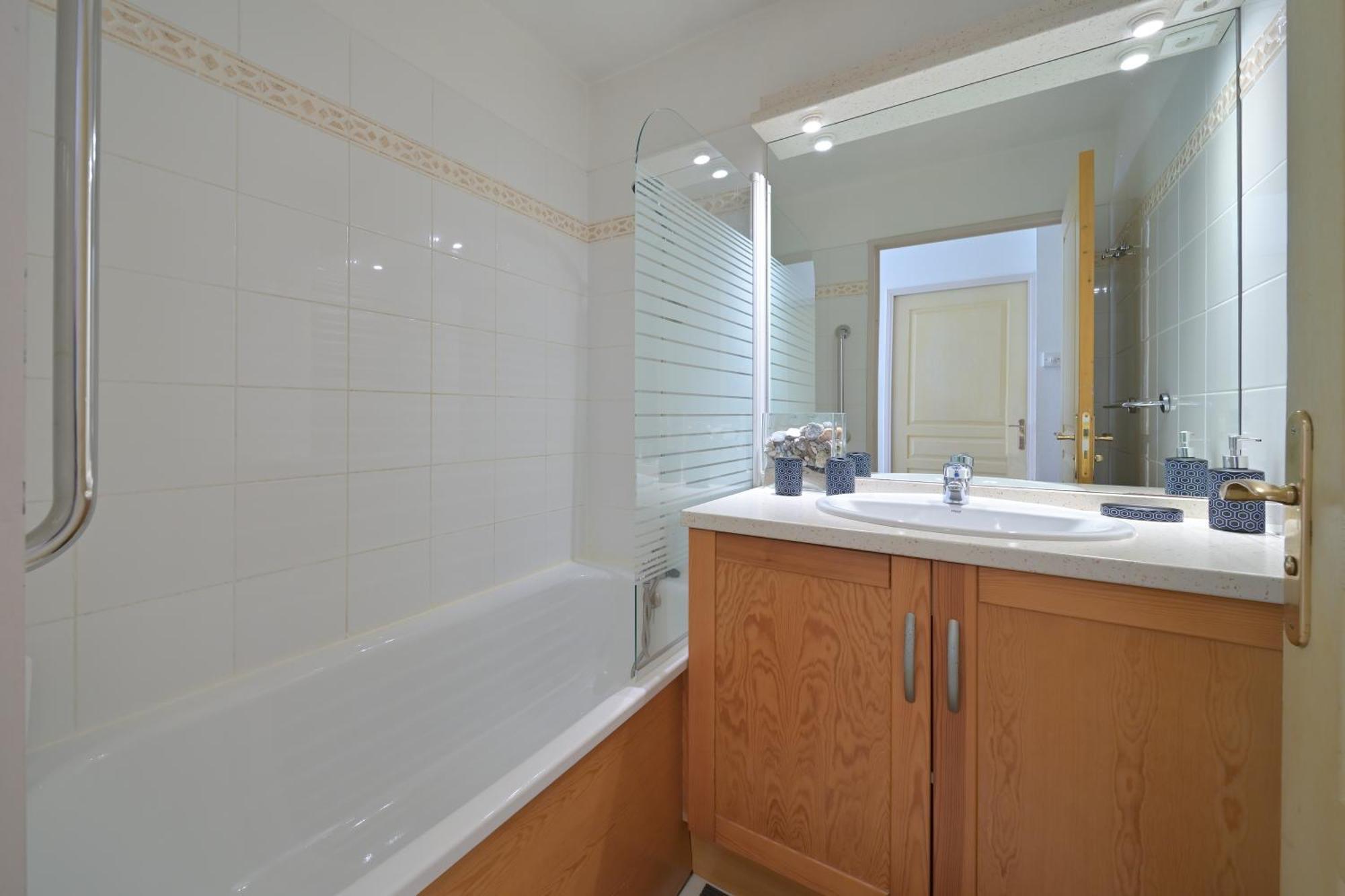 Apartament A 208 Pics D'Aran Bagnères-de-Luchon Zewnętrze zdjęcie