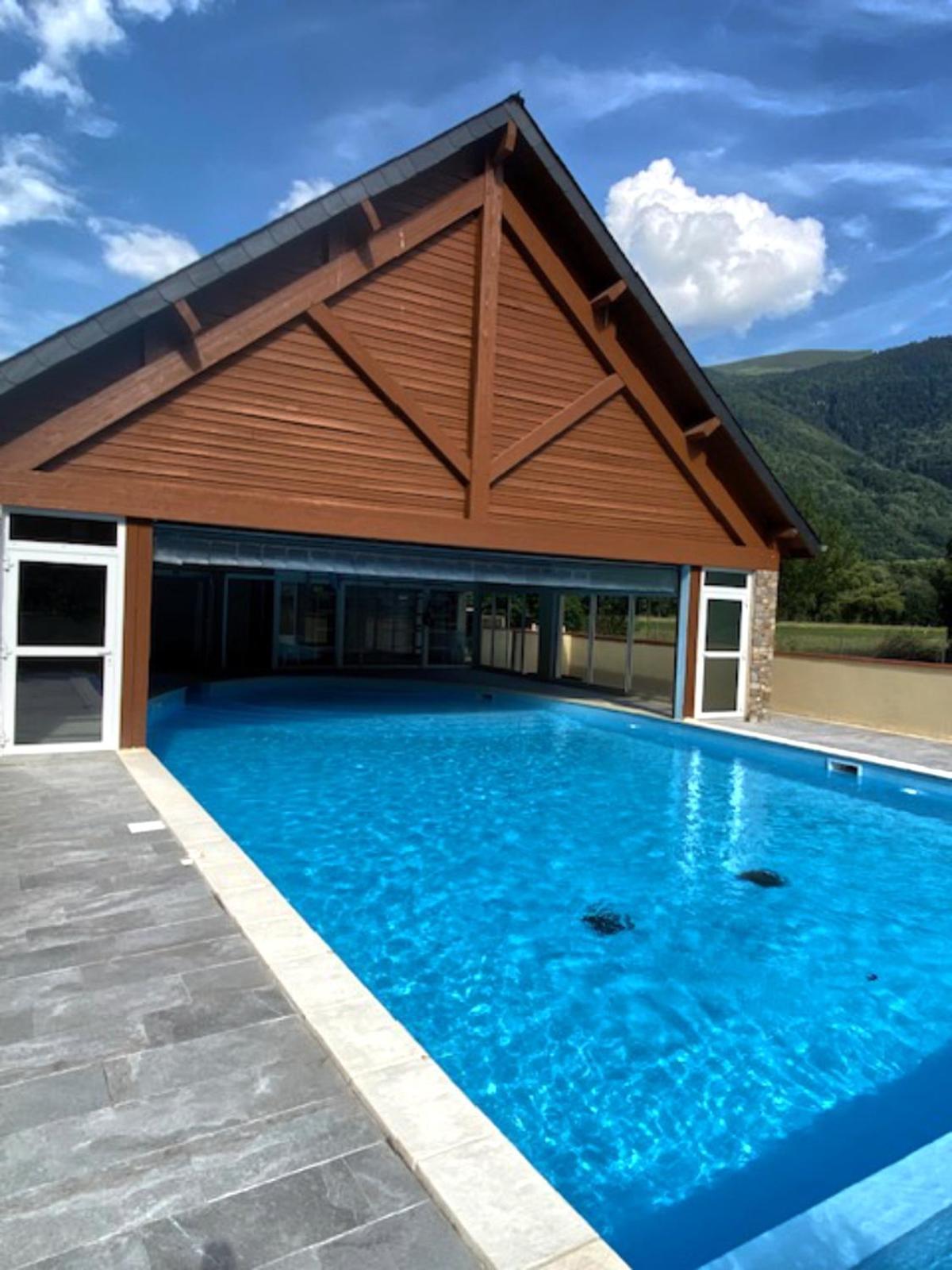 Apartament A 208 Pics D'Aran Bagnères-de-Luchon Zewnętrze zdjęcie
